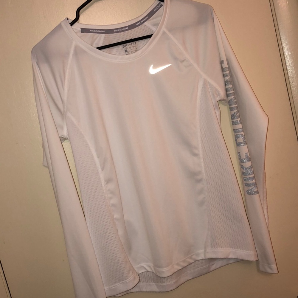 Nike long sleeve shirt